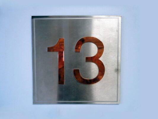 Stainless steel/Brass sign